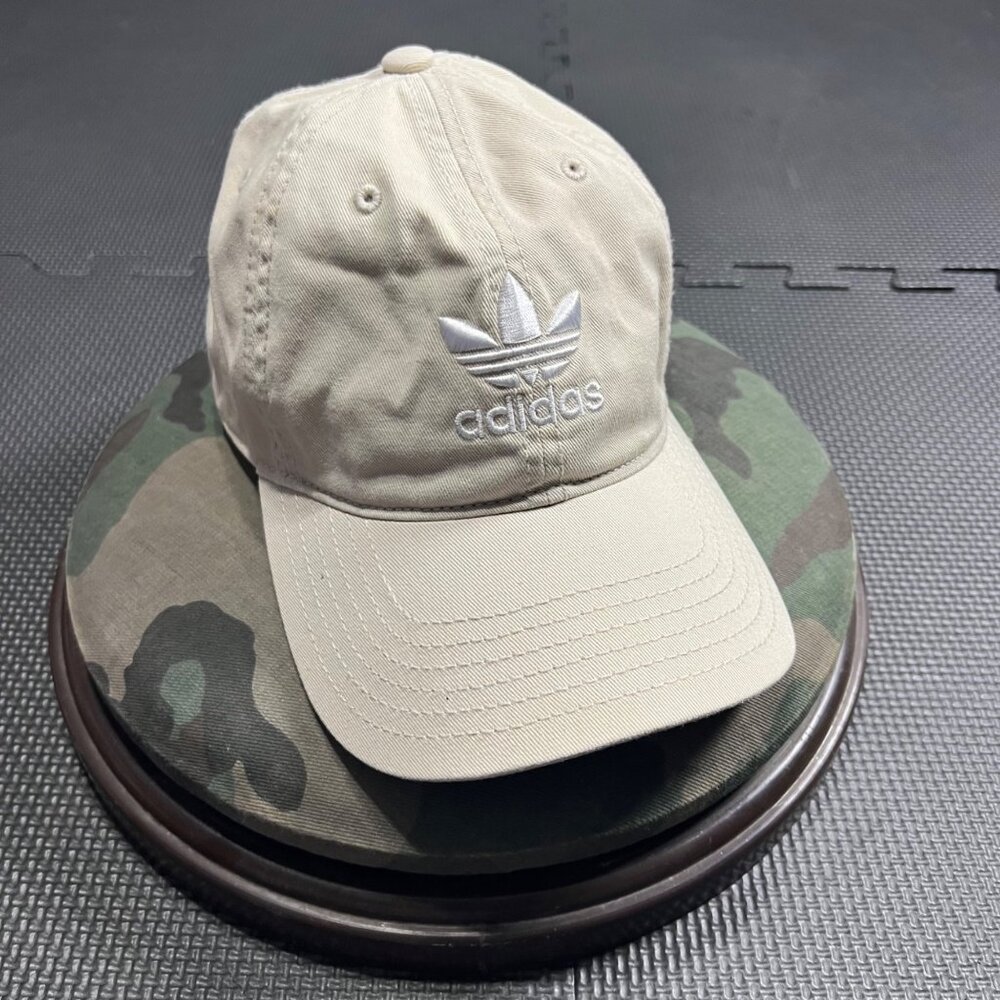 Adidas Originals Beige Baseball Hat Adjustable Strapback Unisex Cotton Casual St